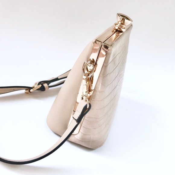 Crossbody Bag Nude Vegan Leather - Picture 4 of 8